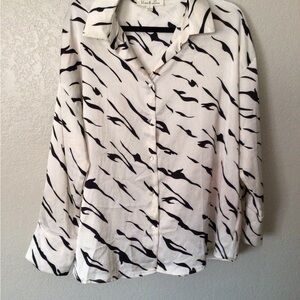 Black and White stripes Women's button up